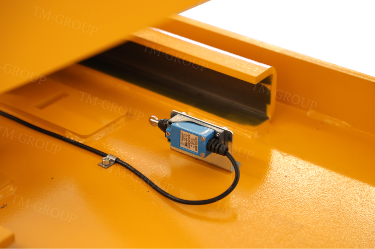 rama naprawcza na podnośniku TM-3320 (6).png