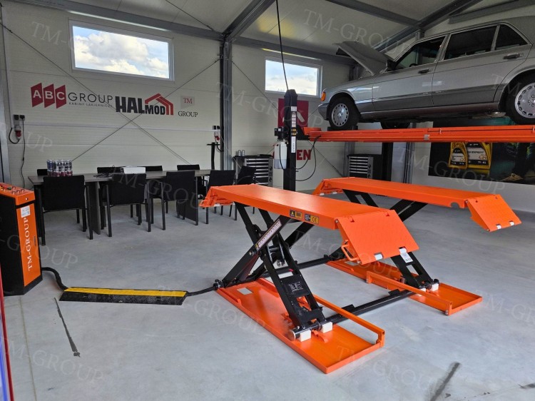 czterokolumnowy 4T Gwiazdy youtuba korzystają się z naszych podnośników 4