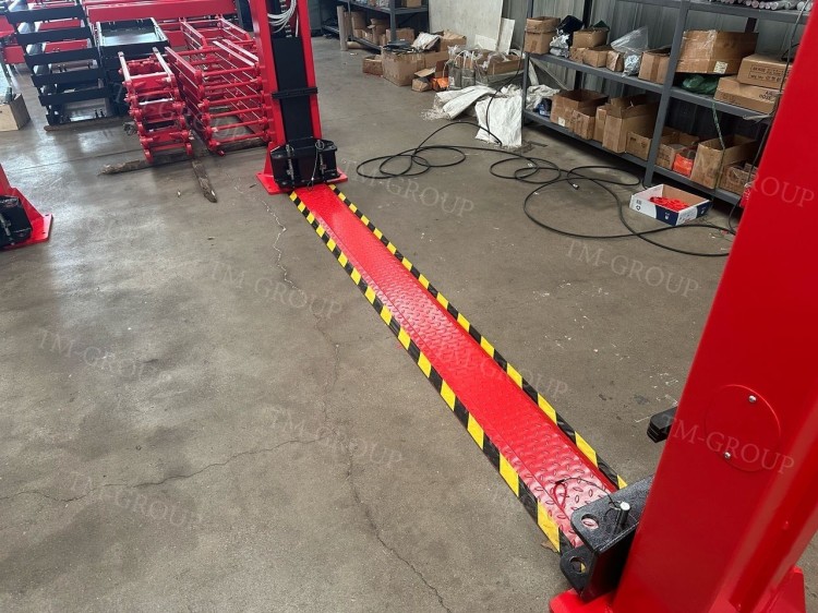 VB4500MS Podnośnik Dwukolumnowy Półautomat 4,5T